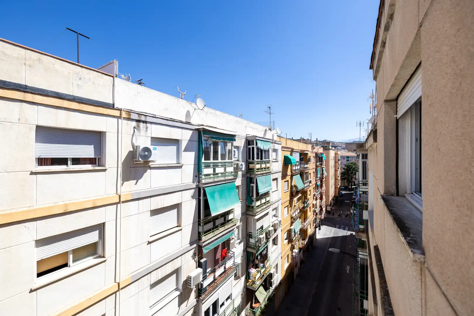 Piso de 84 m² en Granada