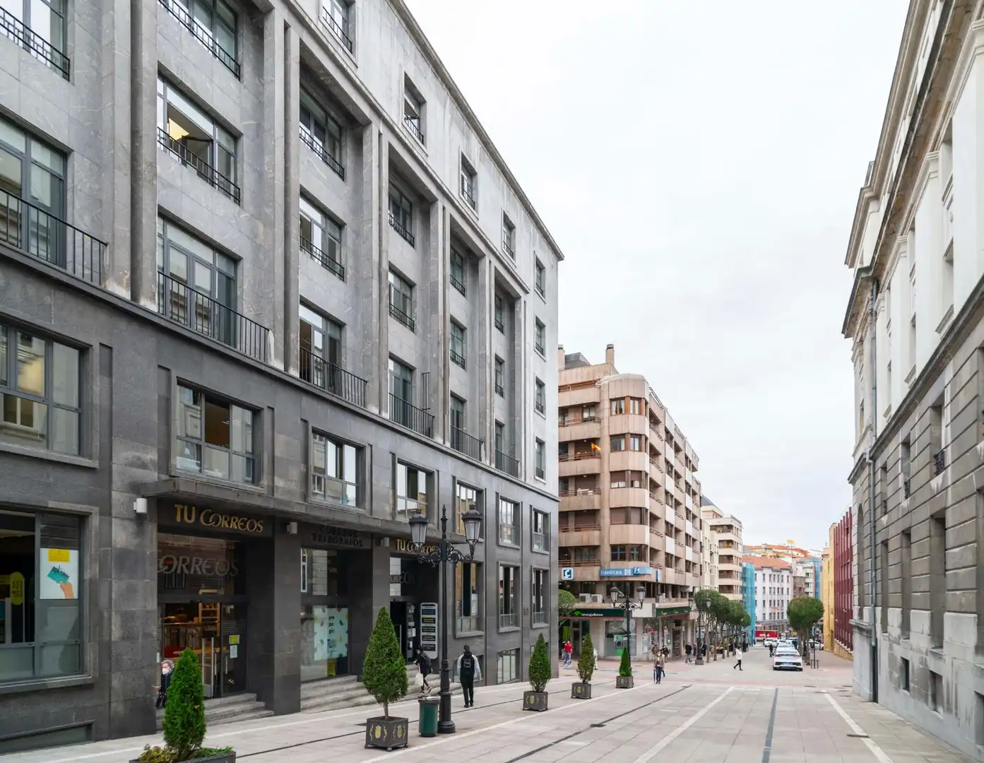 Wohnung 42 m² in Oviedo