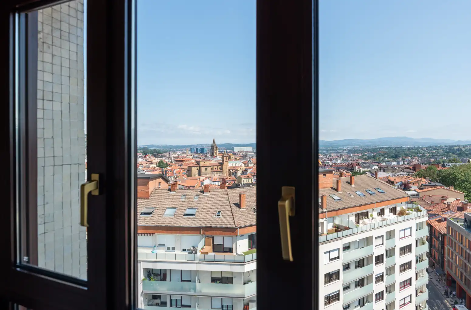 Piso de 140 m² en Oviedo