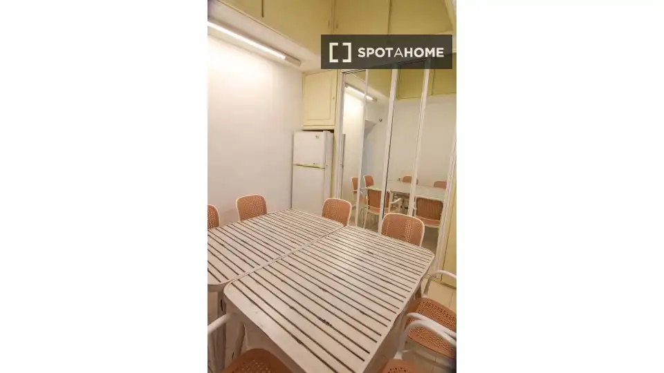 Habitación 503 m², Madrid
