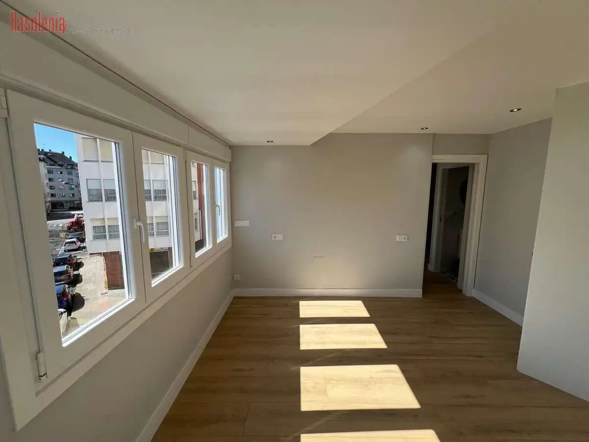 Pis de 55 m² a Ferrol
