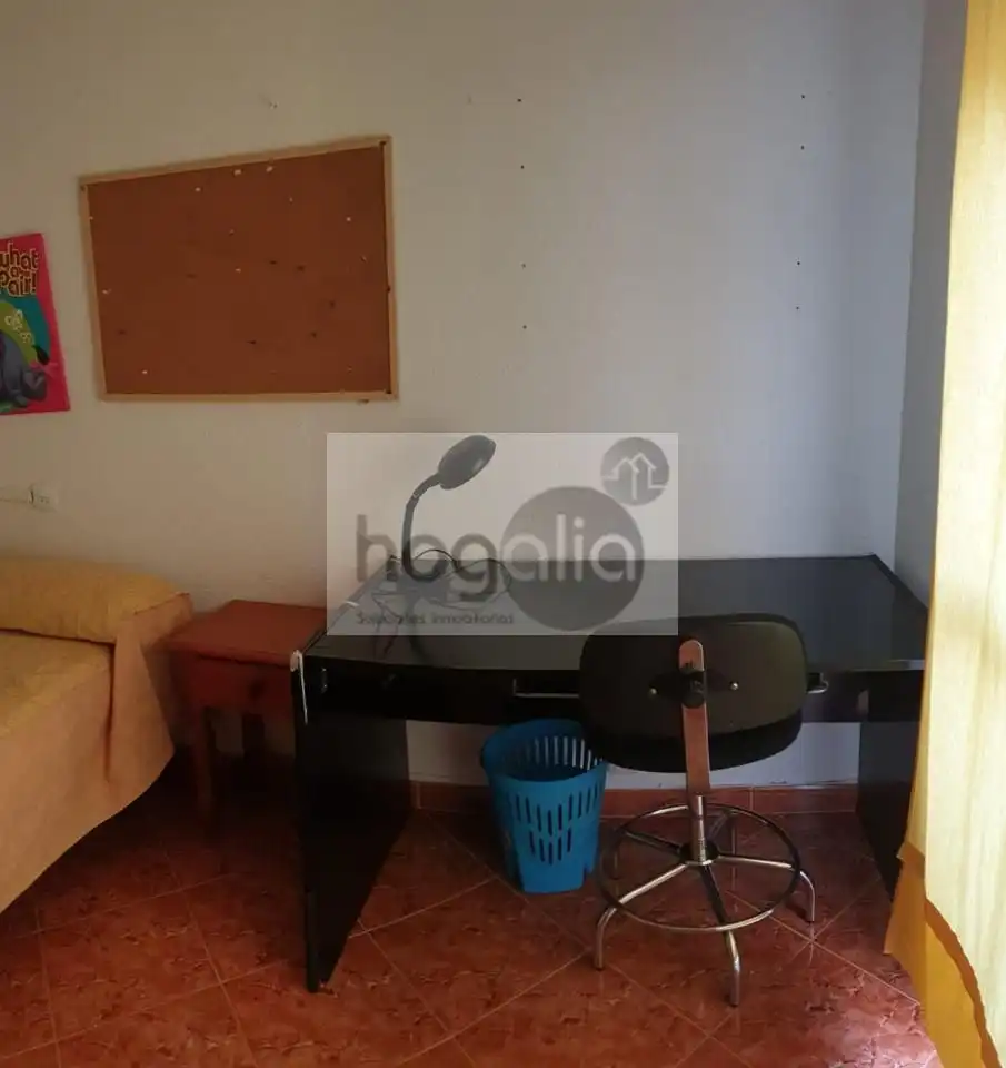 Piso de 95 m² en Sevilla