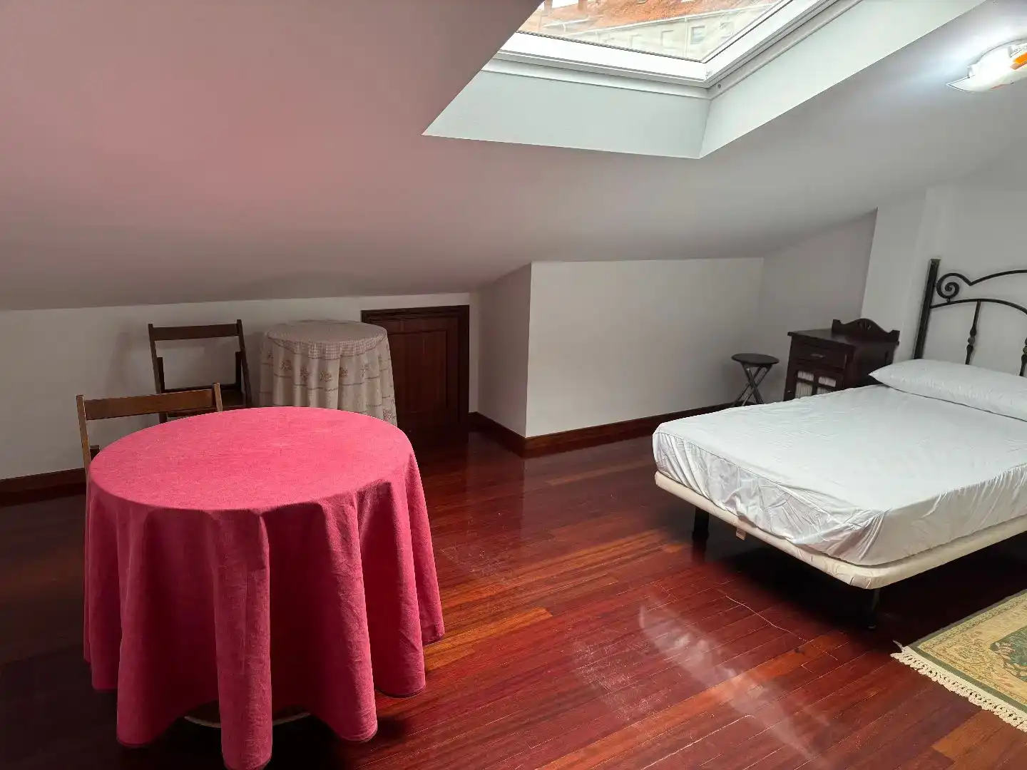 Piso de 90 m² en Santiago de Compostela