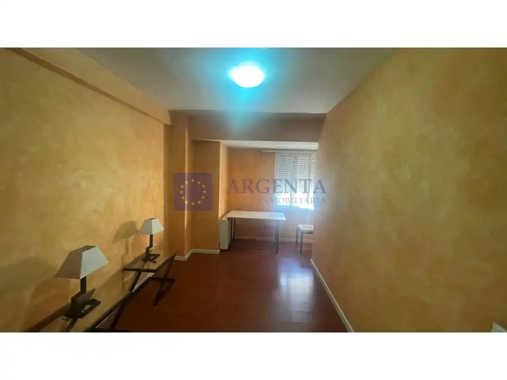 Piso de 85 m² en Cáceres