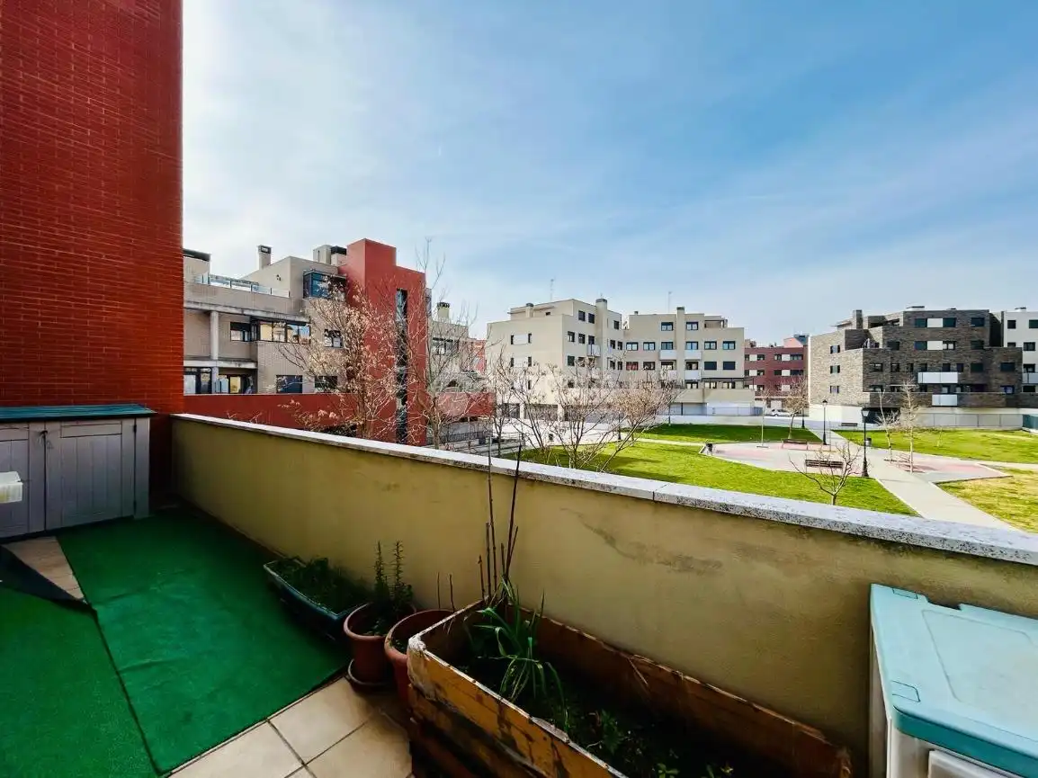 Appartamento 117 m² a Laguna de Duero