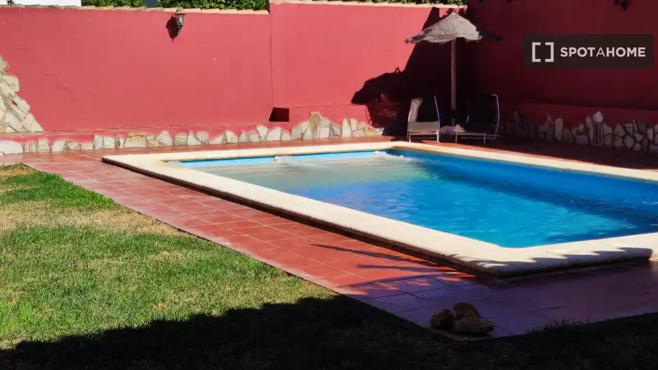Habitación 69 m², Chiclana de la Frontera