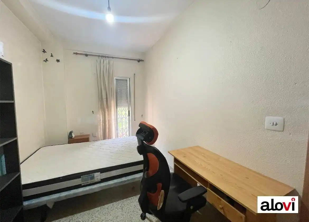 Habitación 120 m², Granada
