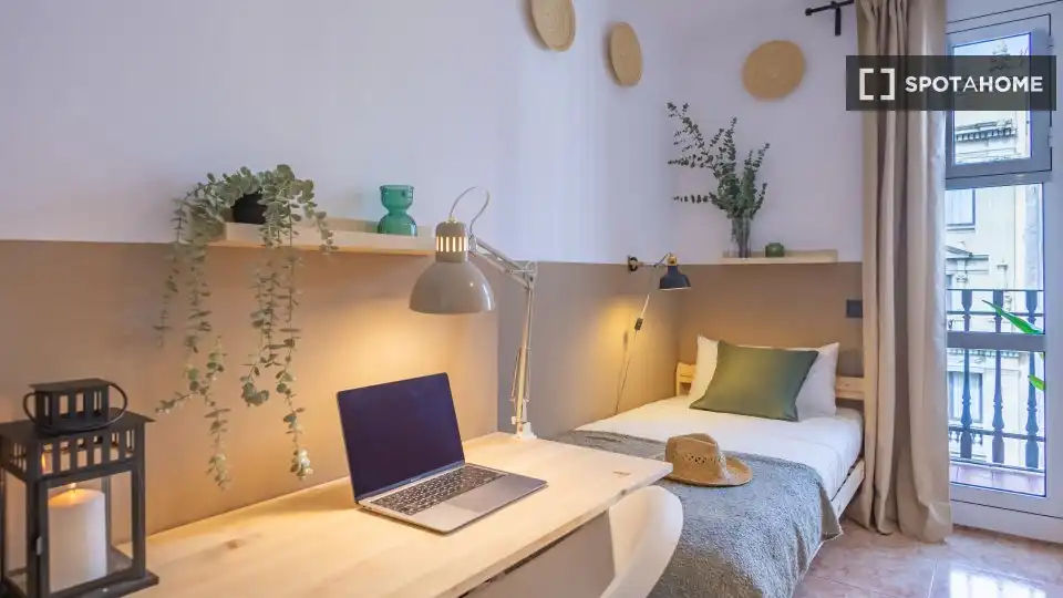 Habitación 80 m², Barcelona