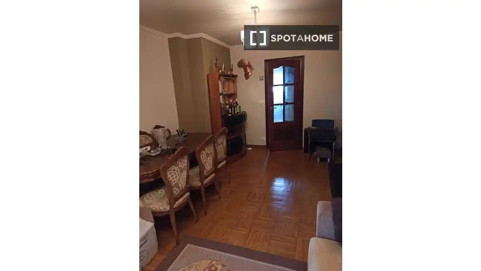 Habitación 138 m², Vigo
