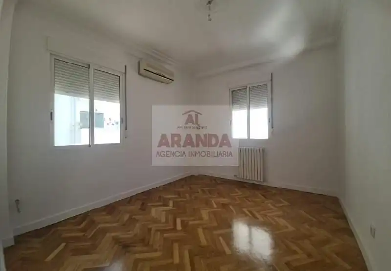 Piso de 80 m² en Zaragoza