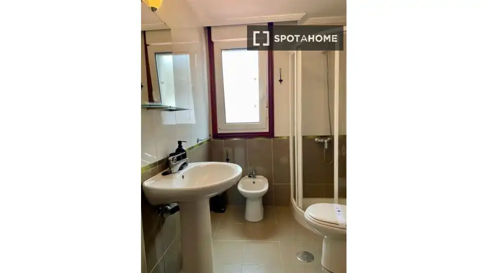 Habitación 63 m², Vigo