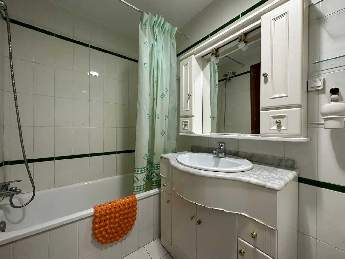Habitación 100 m², Granada