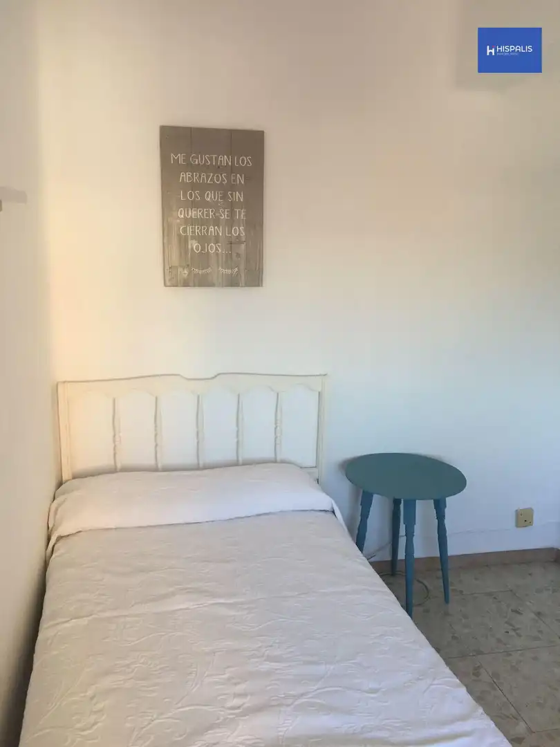 Piso de 80 m² en Sevilla