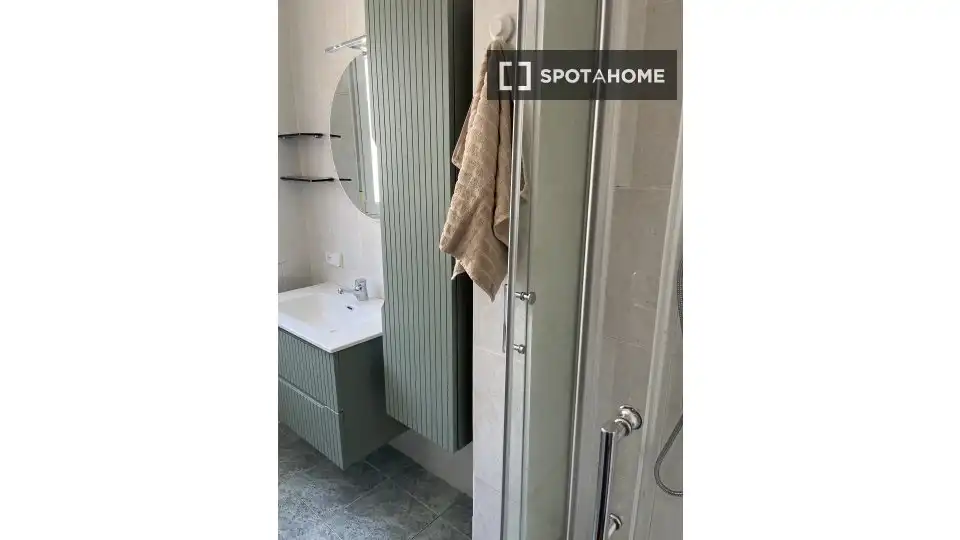 Quarto para alugar, Pamplona / Iruña