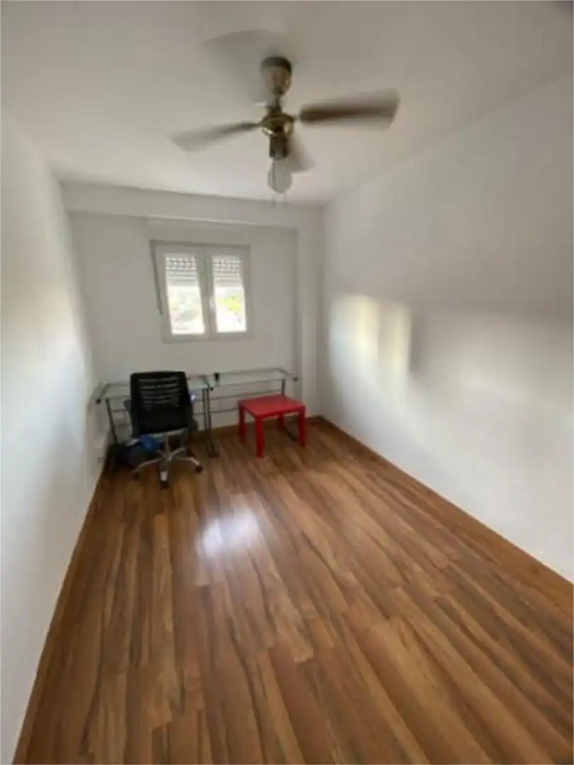 Piso de 80 m² en Almería