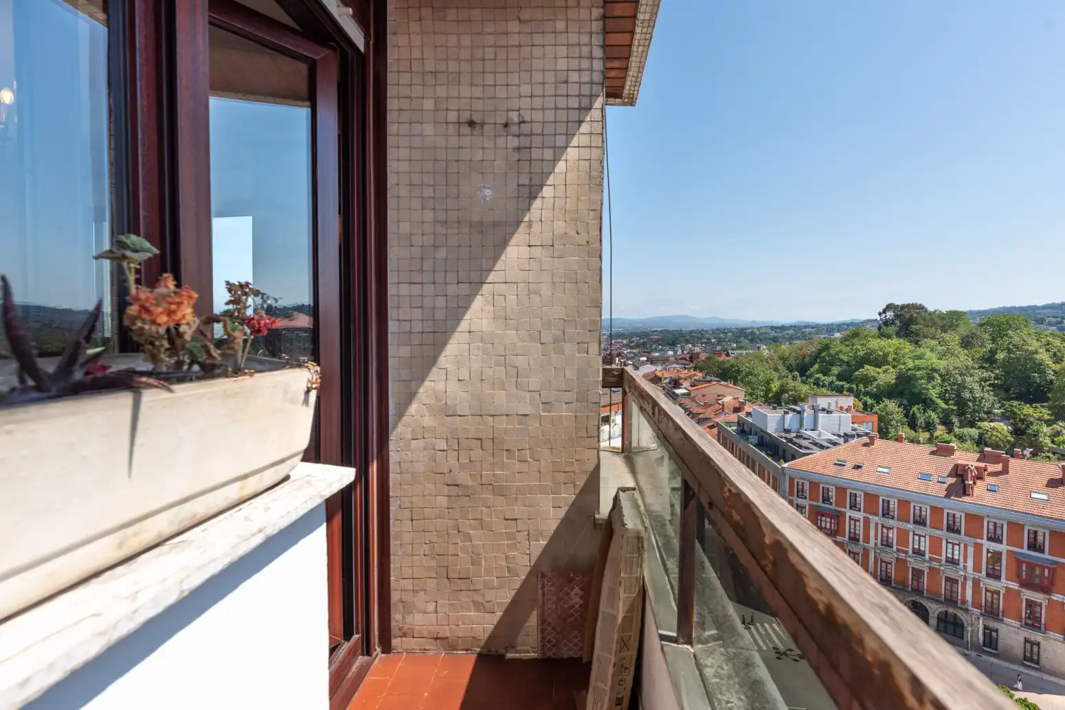 Piso de 140 m² en Oviedo