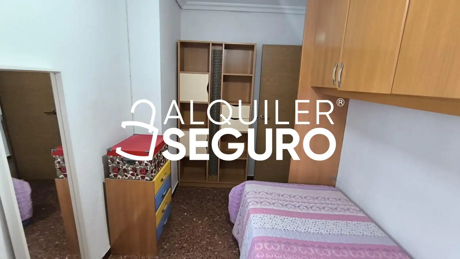 Piso de 80 m² en Sevilla