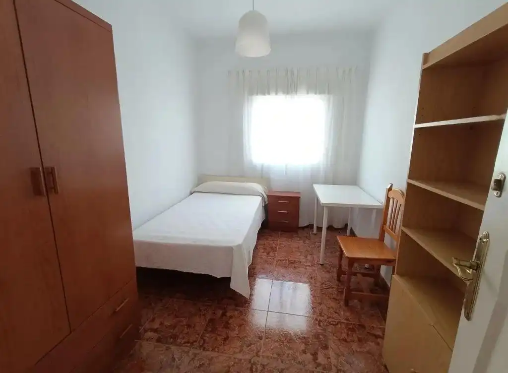 Piso de 65 m² en Granada