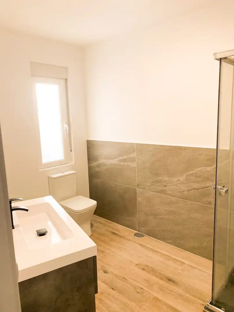 Habitación 120 m², Ávila