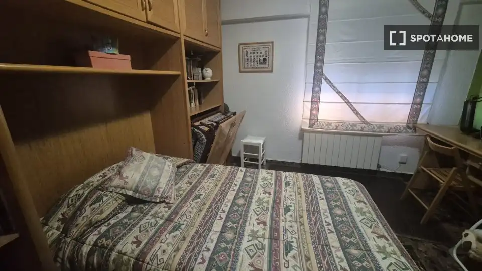 Habitación 200 m², Riba-roja de Túria