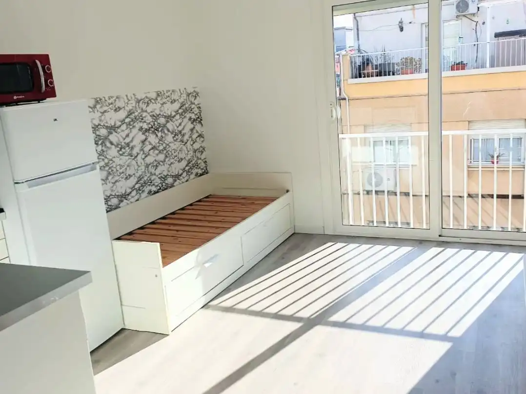 Pis de 25 m² a Badalona