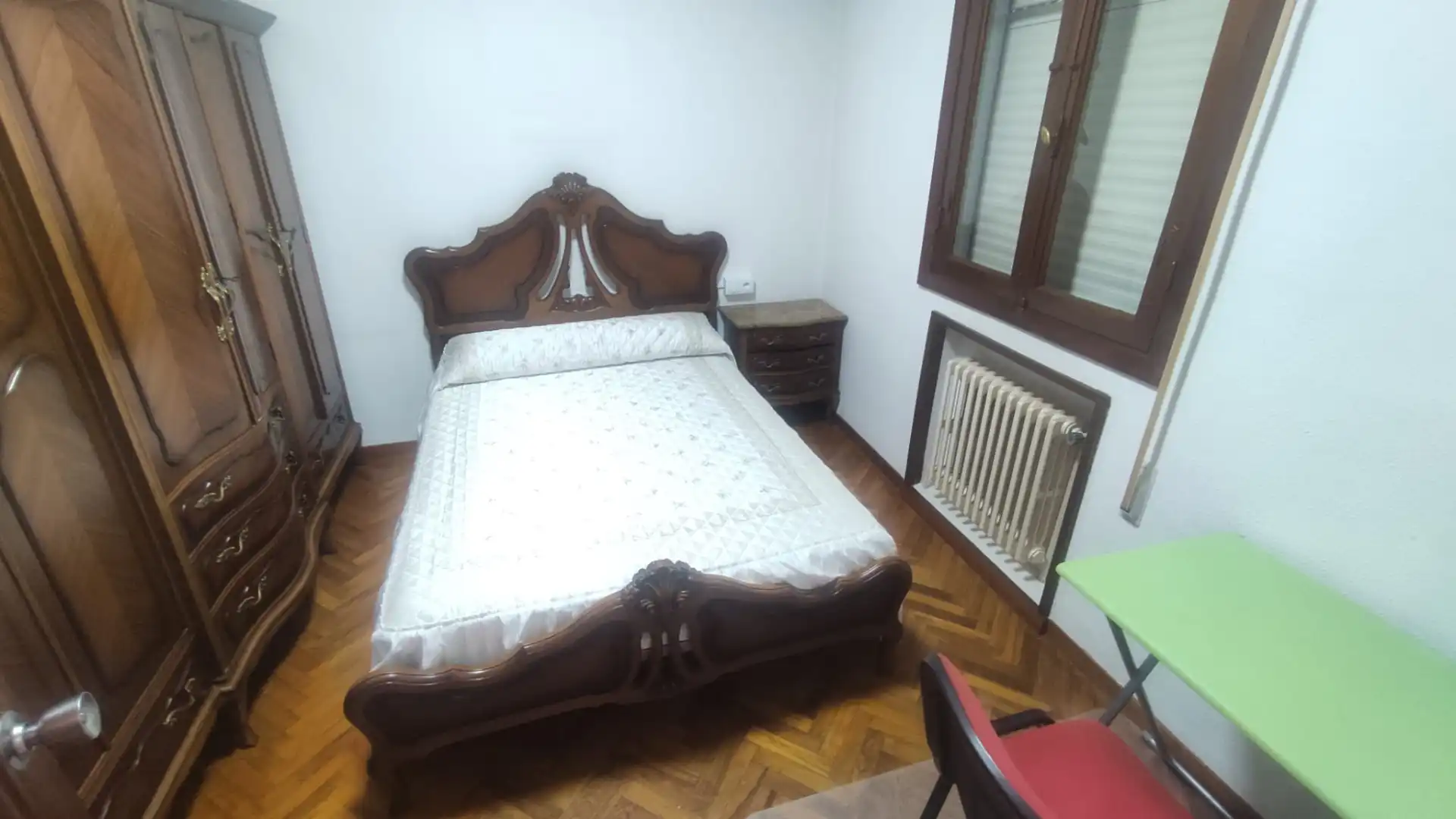 Habitación 100 m², Ourense