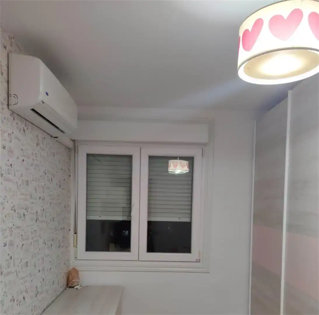 Habitación 90 m², Almería