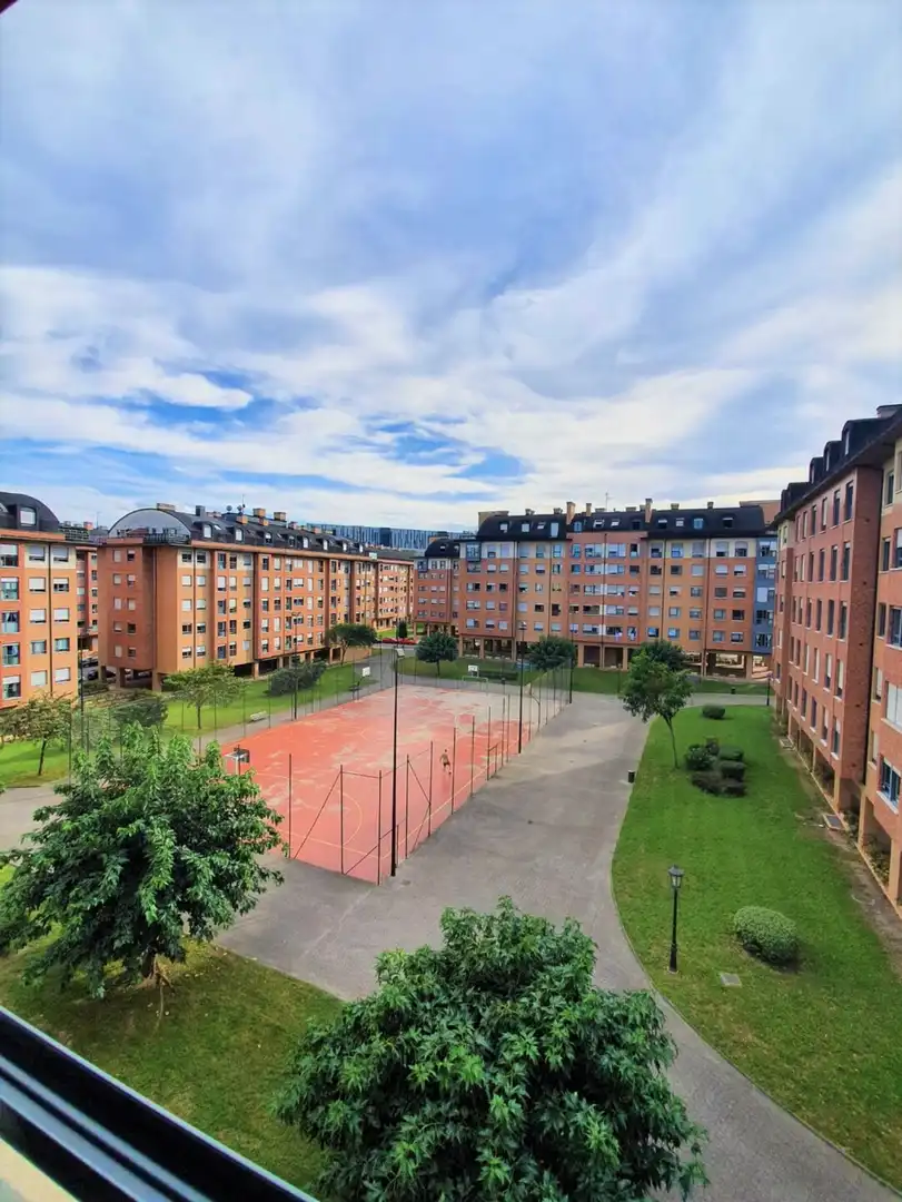 Wohnung 82 m² in Oviedo