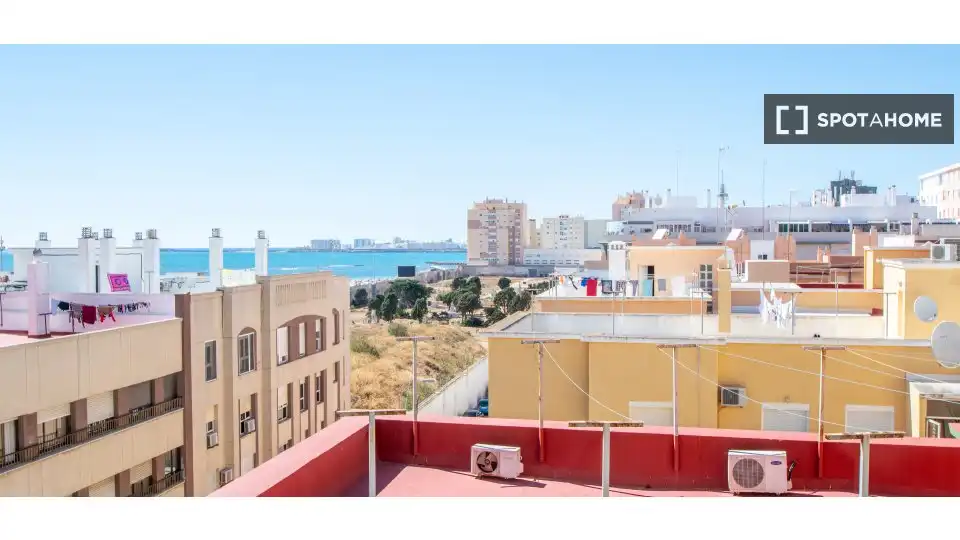 Habitación 104 m², Cádiz