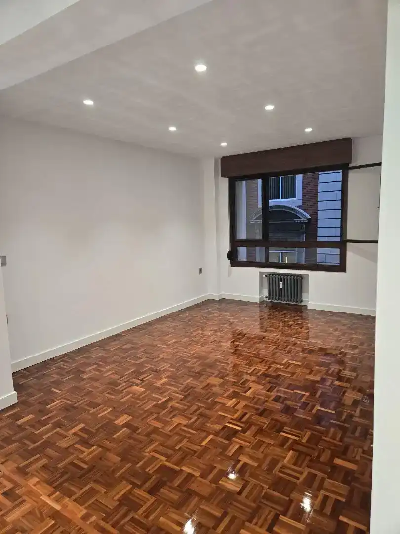 Piso de 80 m² en Gijón