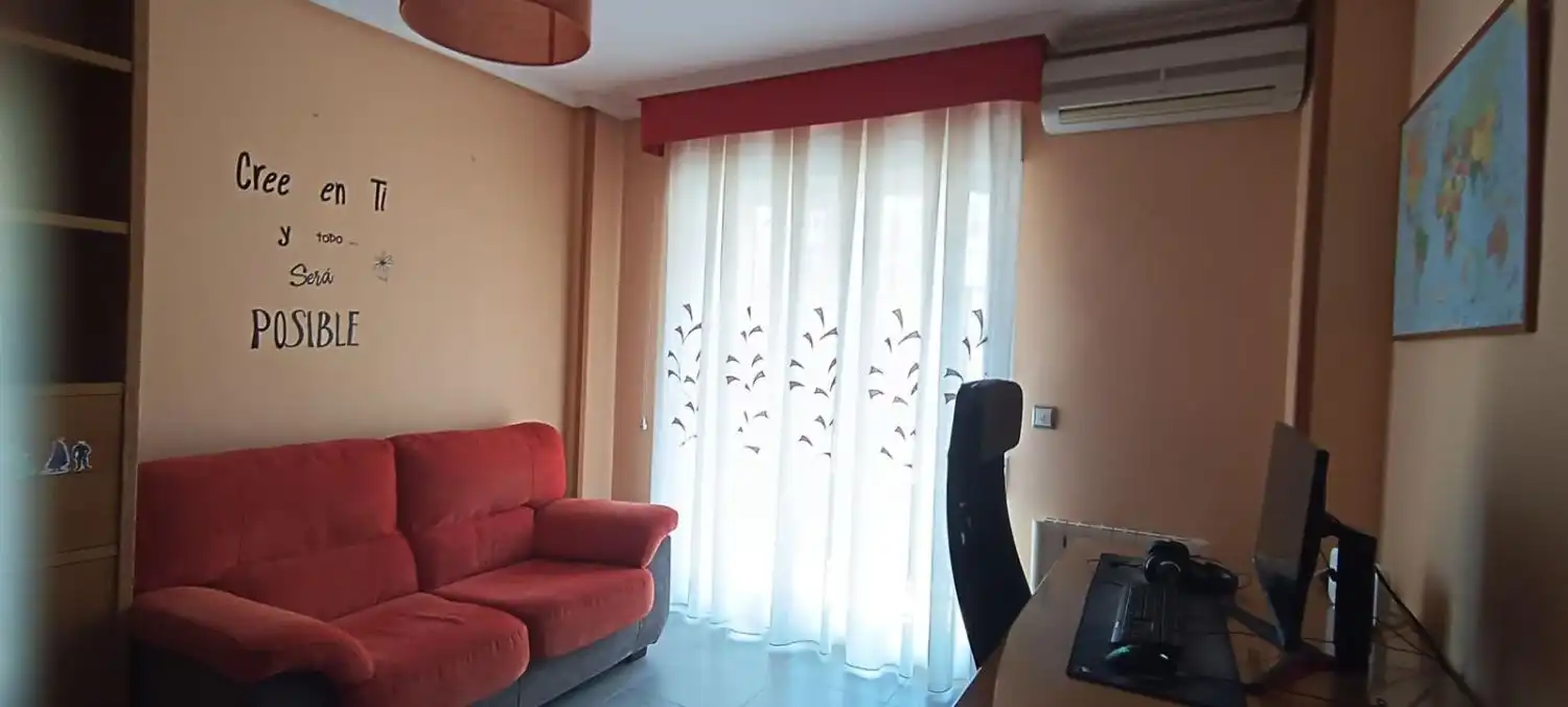 Piso de 90 m² en Jaén