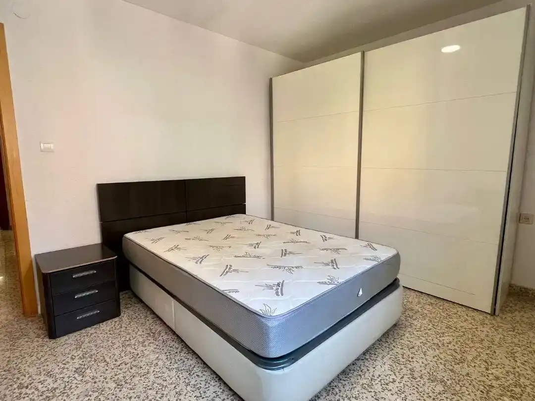 Piso de 107 m² en Granada