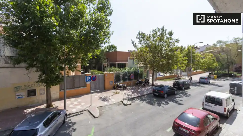 Habitación 90 m², Madrid