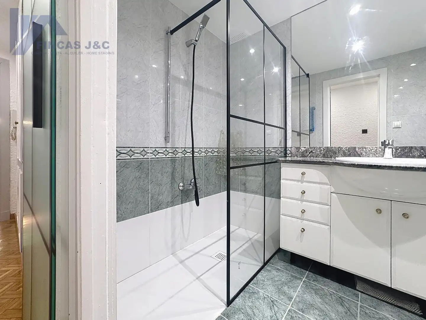 Piso de 127 m² en Zaragoza