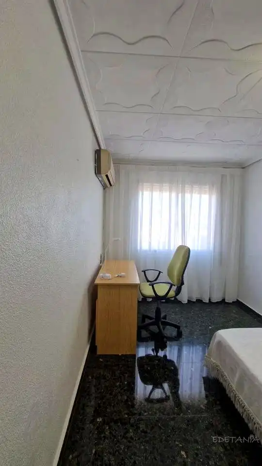 Habitación en alquiler, Moncada