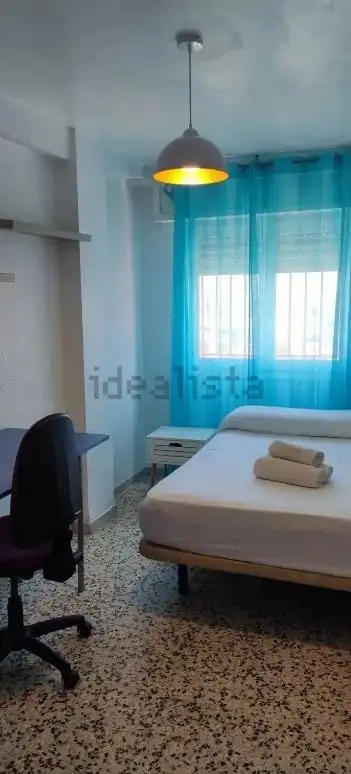 Piso de 90 m² en Almería