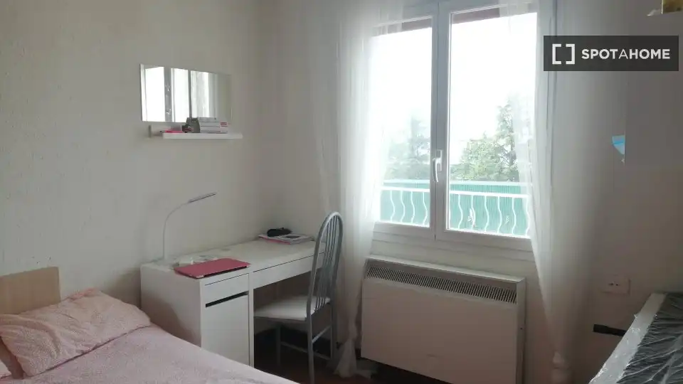 Habitación 92 m², Pamplona