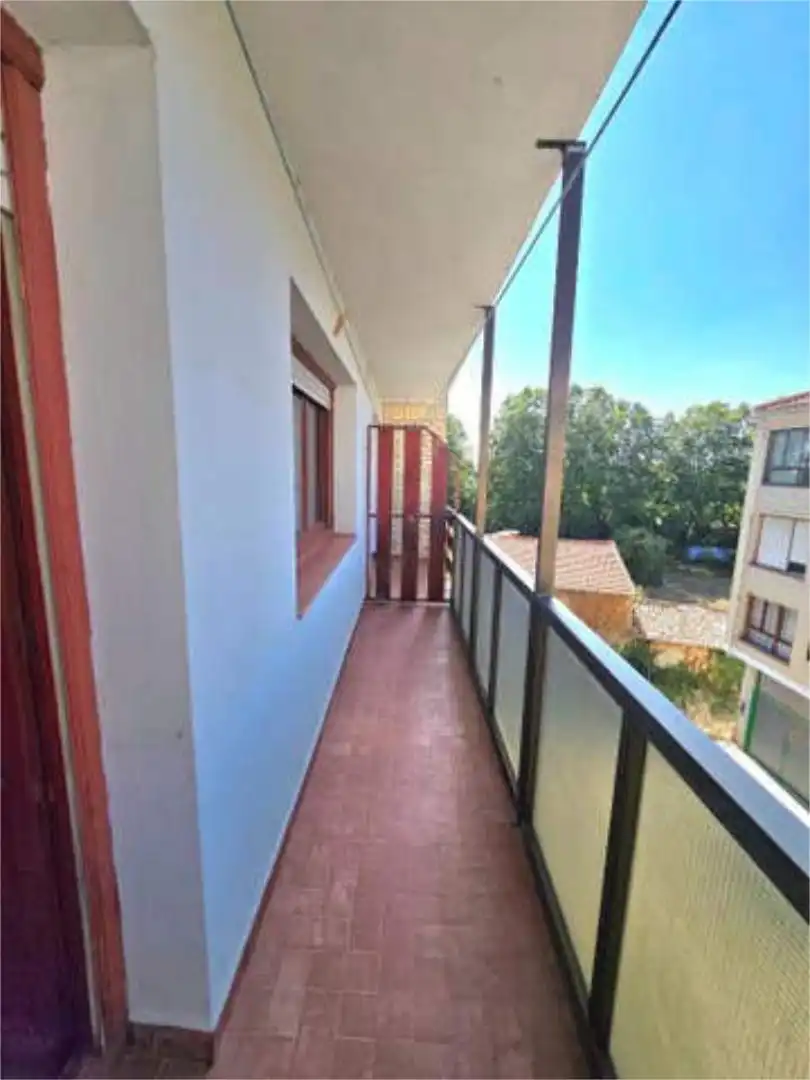 Piso de 80 m² en Trespaderne