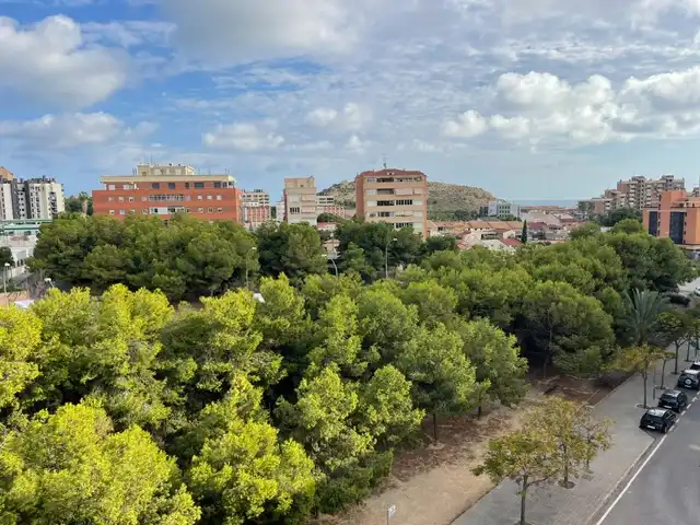 Wohnung 107 m² in Alicante
