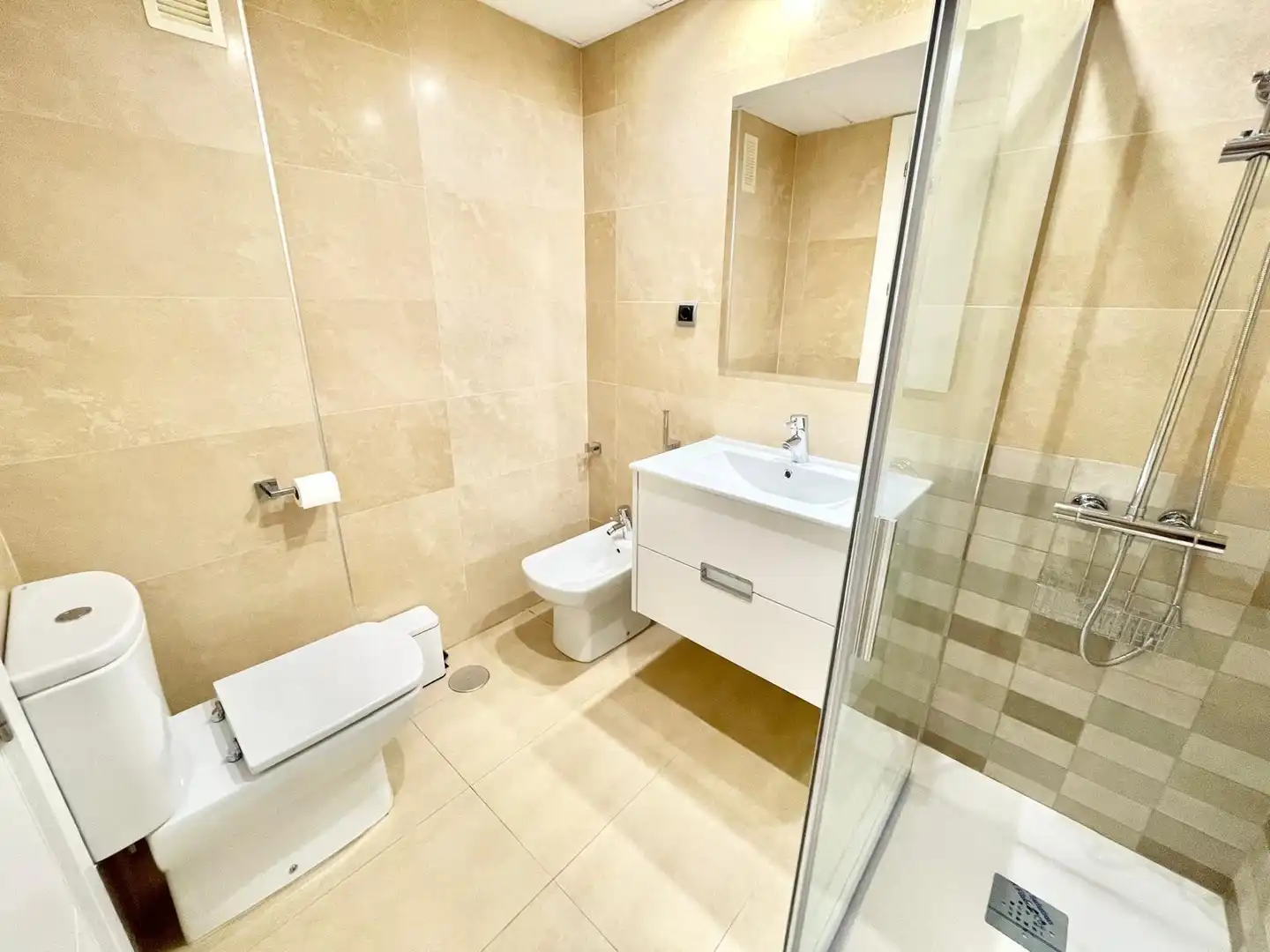 Piso de 75 m² en Los Alcázares
