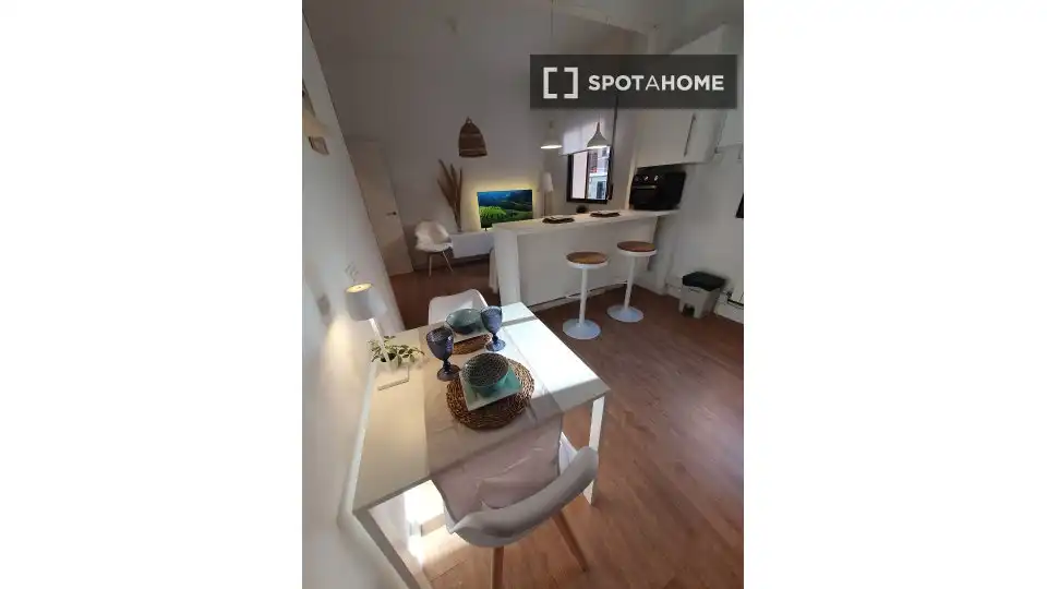 Habitación 67 m², Bilbao