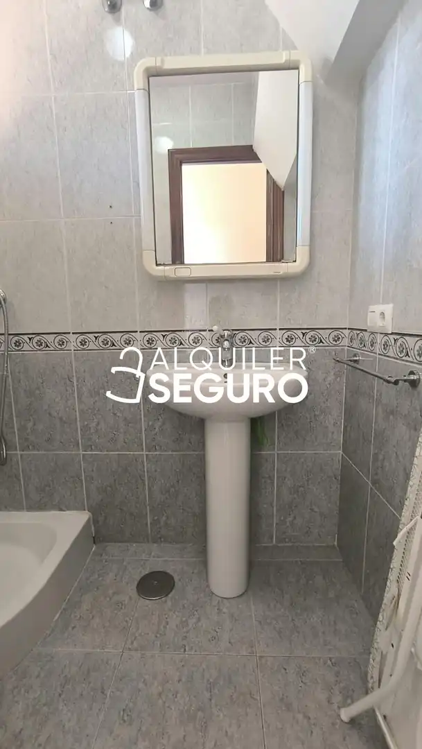 Piso de 100 m² en Bollullos de la Mitación