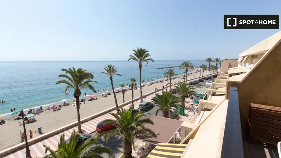 Habitación 86 m², Roquetas de Mar