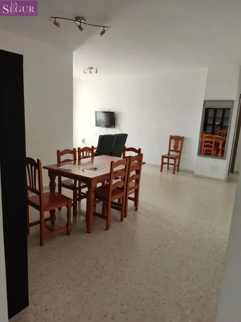 Piso de 160 m² en Cádiz