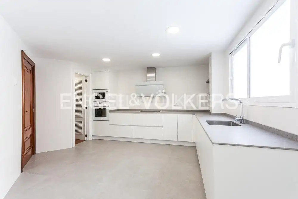 Pis de 200 m² a València