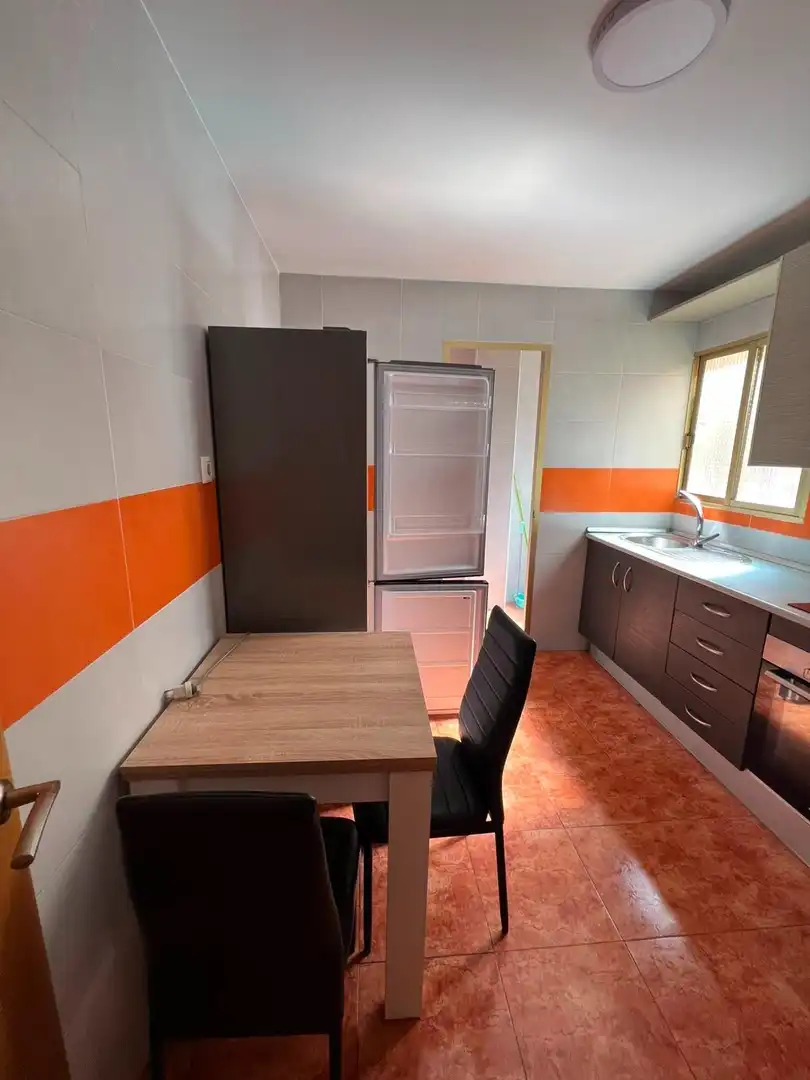 Piso de 105 m² en Almería