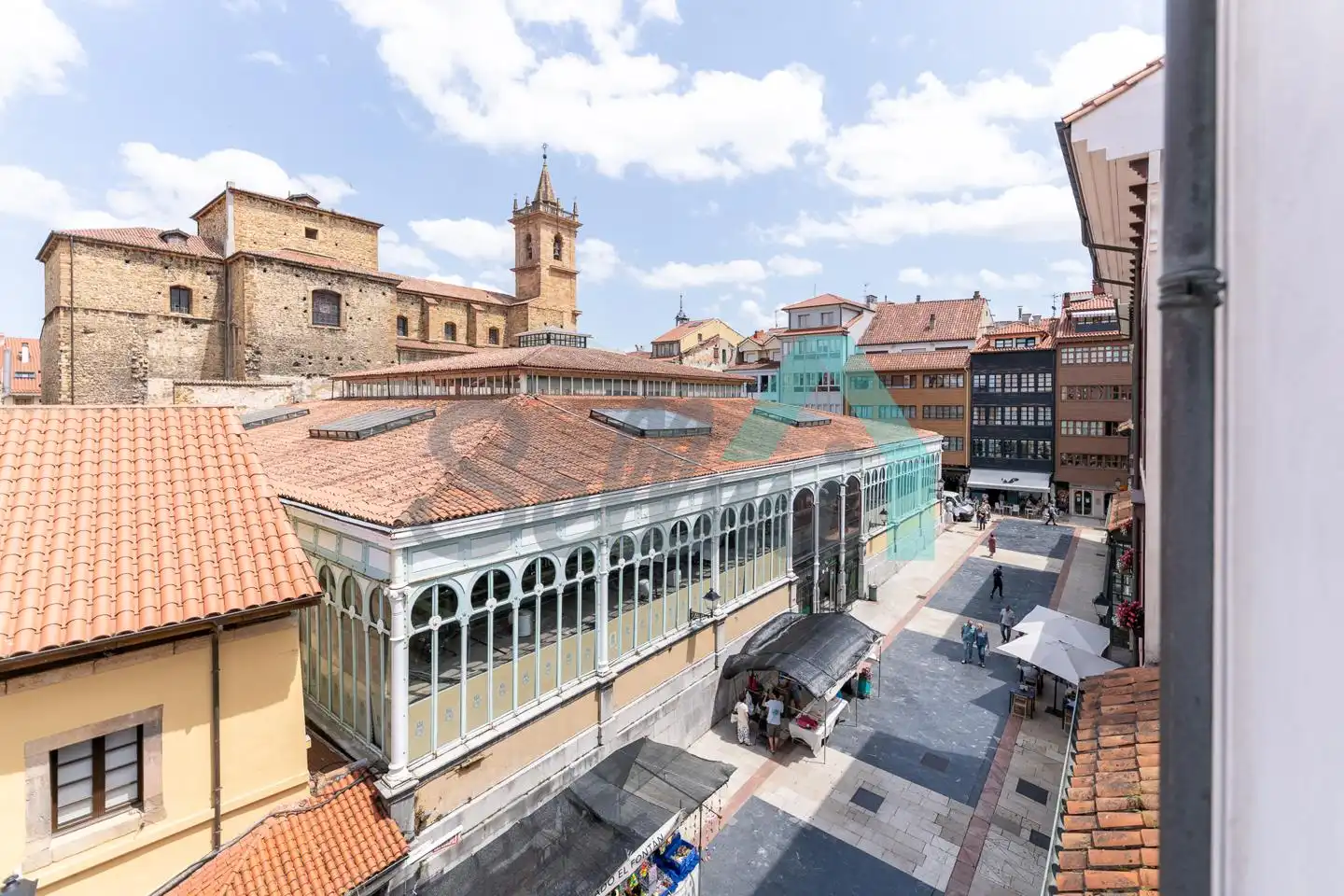 Piso de 69 m² en Oviedo