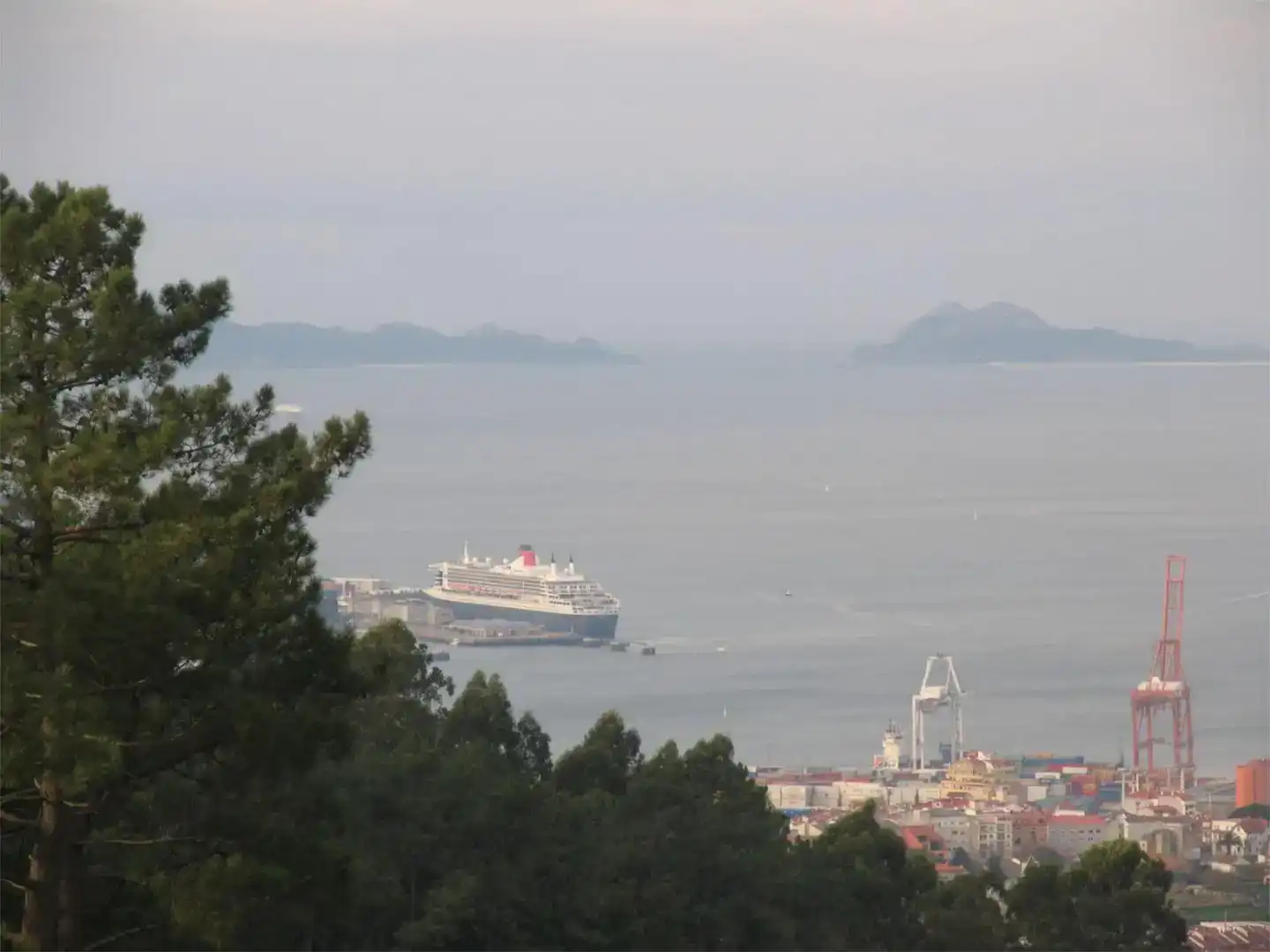 Piso de 90 m² en Vigo