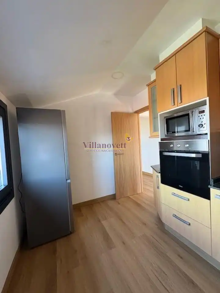 Piso de 98 m² en Vigo