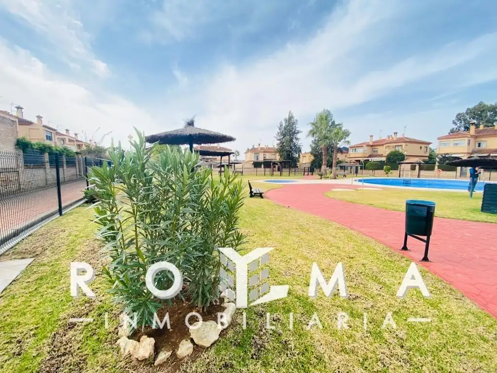 Casa de 180 m² en Dos Hermanas